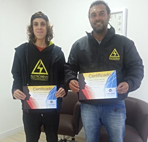 alunos-pequenos-grupos