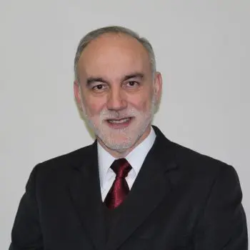 Prof. Flávio Pereira, psicanalista, psicólogo.